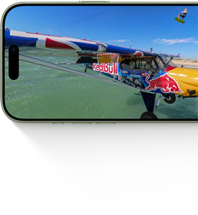 iPhone 17, face avant, montrant un avion Red Bull